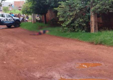 Homem é assassinado a golpes de faca pelo enteado em Dourados