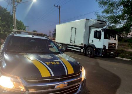 Caminhoneiro é preso por comunicação falsa de roubo e apropriação indébita em Água Clara