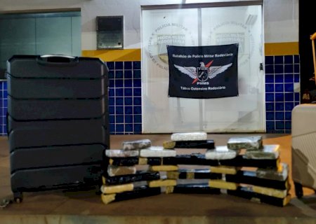 Passageiro de ônibus é preso com malas 'recheadas' de maconha avaliada em R$ 34,8 mil em MS