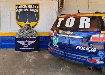 Traficantes em motos abandonam 26 kg de skunk para evitar abordagem policial na MS-386