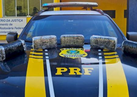 Mulher é presa ao transportar droga junto ao filho de um ano em Corumbá