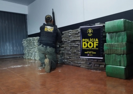 Traficante abandona veículo com 1,6 tonelada de maconha ao fugir do DOF na MS-162