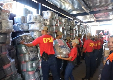 Mato Grosso do Sul inicia o envio de 15 mil cobertores doados para o Rio Grande do Sul