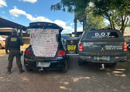 Casal é preso com veículo carregado com cigarros ilegais em Ponta Porã