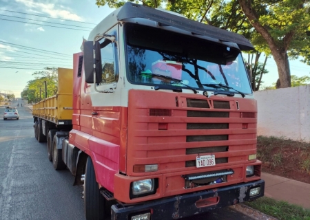 Carreta adulterada é apreendida pela PRF na região de Nova Casa Verde