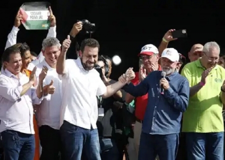 MDB aciona Justiça Eleitoral contra Lula por ato no 1º de Maio