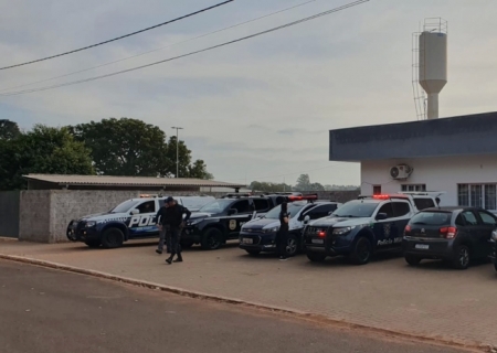 Operação contra o tráfico de drogas prende casal em Brasilândia