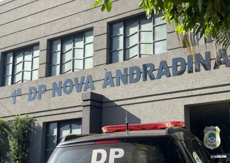 Celular avaliado em R$ 9,3 mil é furtado em Nova Andradina