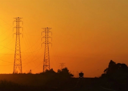 Previsão de sexta-feira: inverno começa com calor intenso e alerta para incêndios em MS