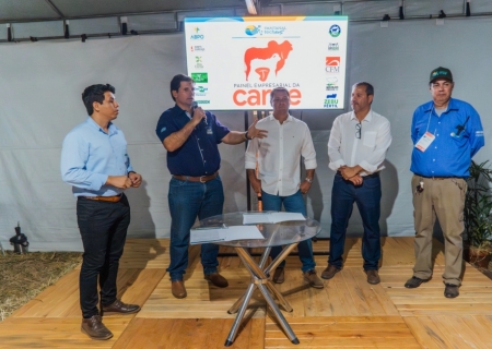 Convênio de estágio promete abertura de 22 vagas no agronegócio de MS