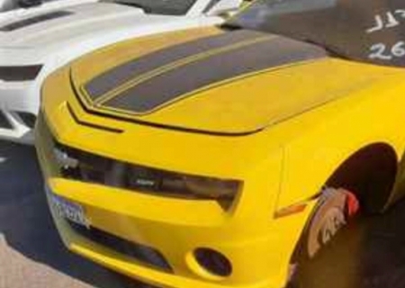 Leilão de bens apreendidos tem Camaro amarelo a R$ 87 mil