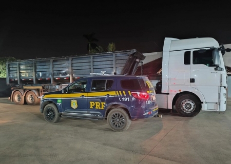 PRF apreende mais de 3 mil celulares em Água Clara