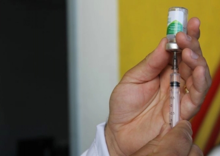 Saúde amplia público-alvo para vacinação com hexavalente nos 79 municípios