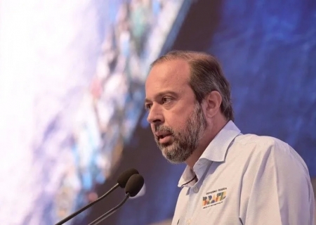 Após inconsistência em usina, Silveira admite possível revisão da bandeira 2 na conta de luz