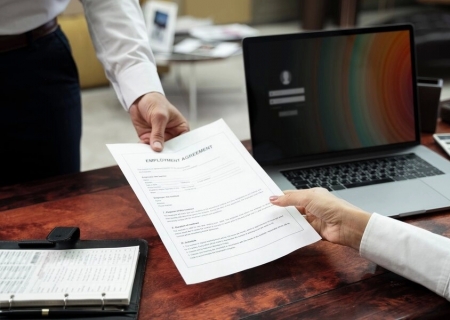 97% dos profissionais consideram os benefícios decisivos na hora de aceitar emprego, revela pesquisa