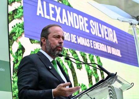 Ministério de Minas e Energia pede que Aneel reavalie bandeira vermelha na conta de luz
