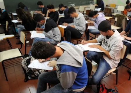 Investimento em educação cai para 4,2% do PIB na América Latina