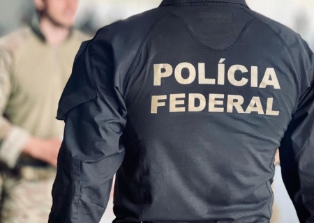 Polícia Federal apreende pacotes de skunk em veículo abordado em Terenos