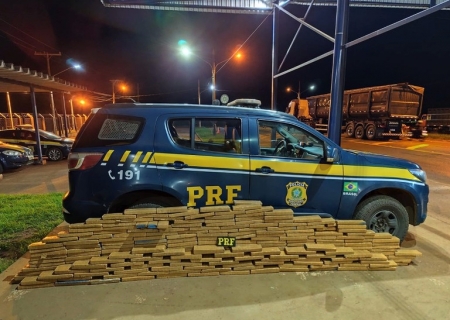 PRF apreende carga de maconha em São Gabriel do Oeste