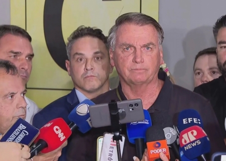 'A palavra golpe nunca esteve no meu dicionário', diz Bolsonaro após ser indiciado pela PF