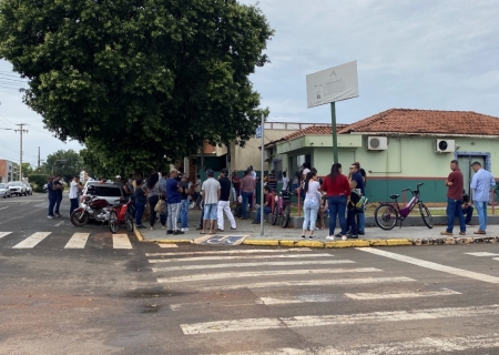Casa do Trabalhador de Bataguassu realiza entrevistas de emprego para empresa MS Florestal