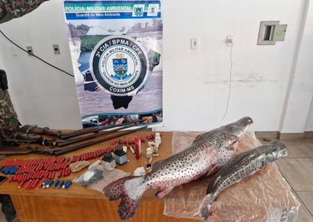 Polícia Ambiental apreende armas e pescado em Coxim