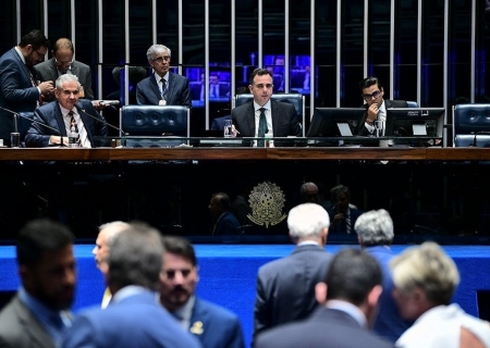 Senado retoma hoje análise de projeto para dar mais transparência a emendas