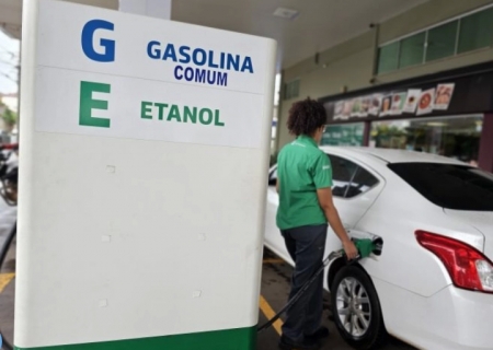 Pesquisa mostra diferença de preço de 32,25% no etanol e de 22,98% na gasolina em MS