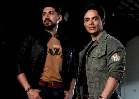 Ao lado de referências do sertanejo, Elvis e Adriano preparam espetáculo com gravação de DVD ao vivo na Capital