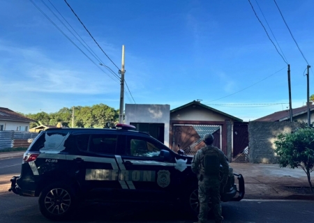 Polícia Civil cumpre mandados de busca e apreensão em investigação contra organização criminosa na fronteira com o Paraguai