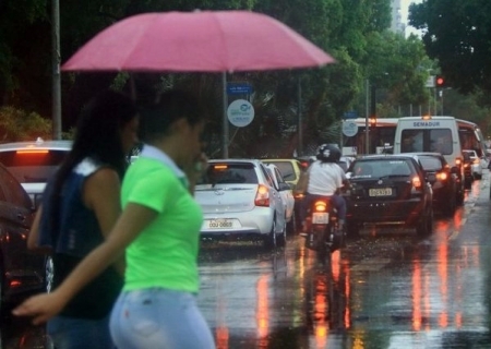 Inmet prevê chuva nesta segunda-feira (4) em Nova Andradina