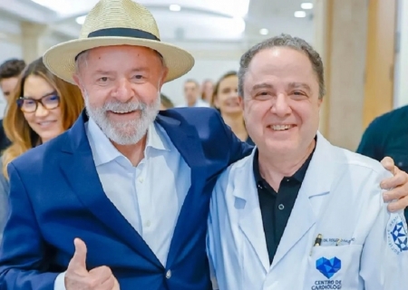 'Eu estou tranquilo, me sinto bem', diz Lula após alta de hospital