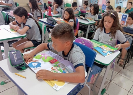 Projeto de Educação Ambiental promove leitura e sustentabilidade nas escolas municipais