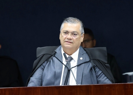 Dino mantém suspensão do pagamento de R$ 4,2 bilhões em emendas parlamentares