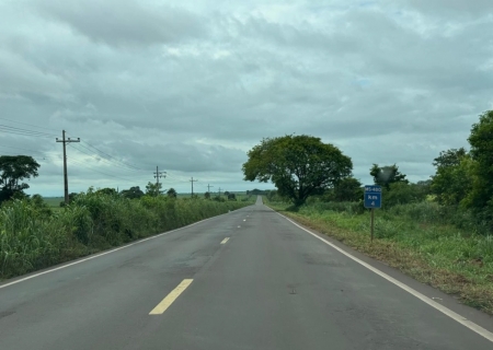 Governador sanciona lei de Caravina que proíbe construção de rodovias sem acostamento