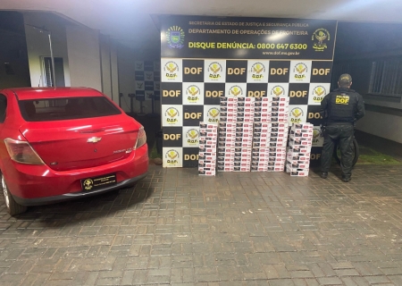 DOF apreende carro que seguia com cigarros contrabandeados para Campo Grande