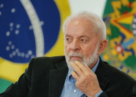 Lula indica 17 nomes para diretorias de nove agências reguladoras