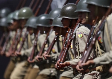 Analistas criticam impunidade de militares na história do país