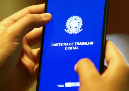 Empregos com carteira assinada fecham 2024 com volume recorde