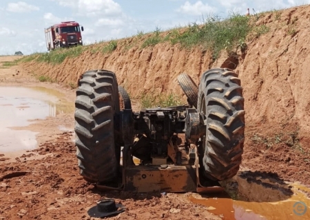 Homem morre após ser esmagado por trator em fazenda de MS