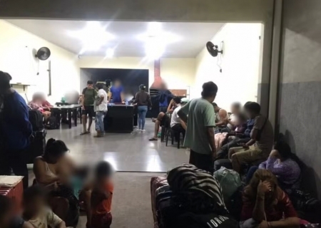 Imigrantes ilegais: 70 bolivianos são resgatados de cárcere privado em residência em Campo Grande