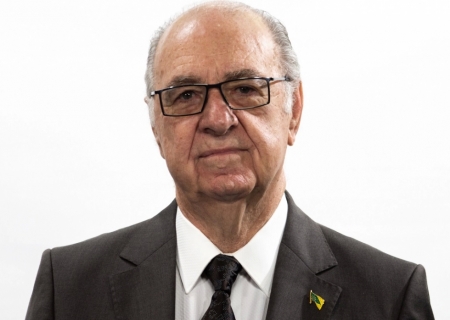 Educação é prioridade. O futuro do país não pode esperar!