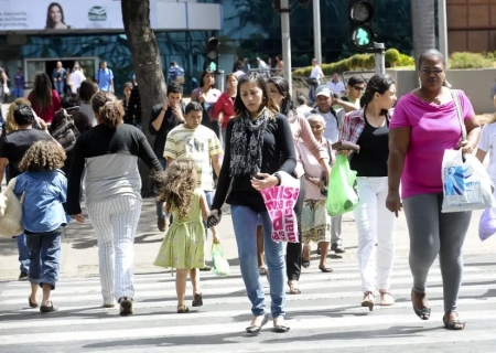 IBGE: em 14 estados, desemprego de 2024 foi o menor já registrado