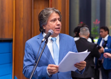 Caravina quer atendimento veterinário gratuito em clínica da UFMS