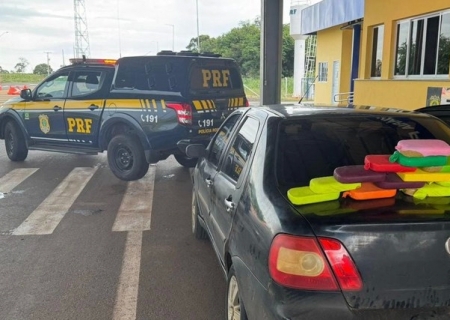 PRF apreende 16 kg de cocaína em Paranaíba