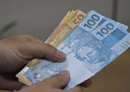Detran-MS notifica ex-proprietários de veículos que podem solicitar saldo remanescente de leilão