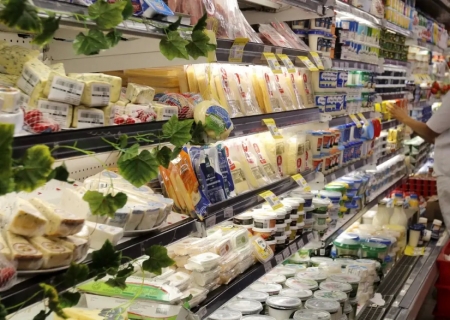 Inflação dos alimentos desacelera para 0,61%, diz pesquisa do IBGE