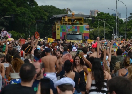 Carnaval de Salvador começa hoje celebrando 40 anos do Axé
