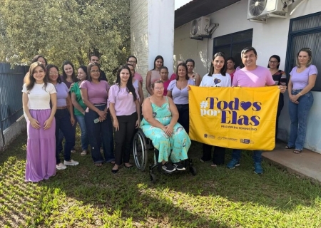Anaurilândia reforça compromisso com os direitos das mulheres no hasteamento da bandeira Todas por Elas