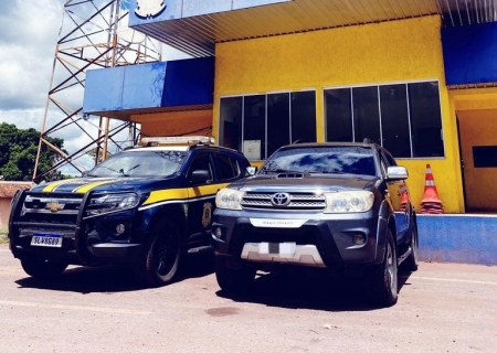 Veículo roubado há 14 anos na Argentina é recuperado pela PRF em Corumbá